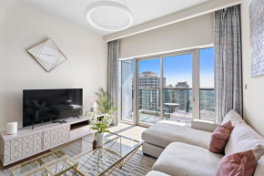 StoneTree - Stylish 1 BR in Amazing JLT Community